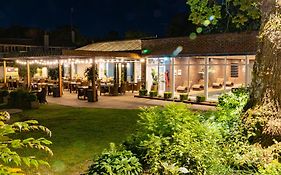 Rooms At David Lloyd Wickwoods